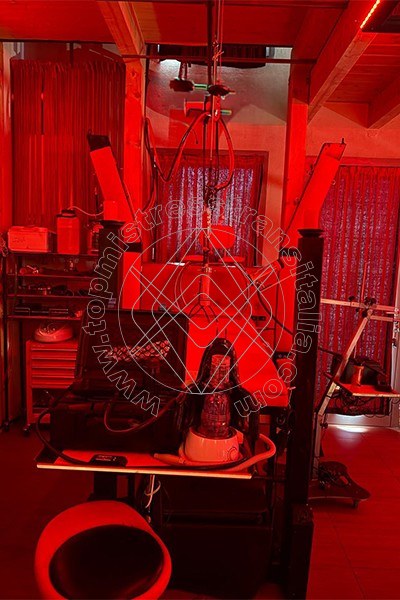 Foto 12 di Jessica Frau Italiana Tx mistress trans Piacenza