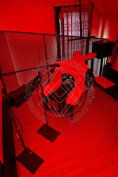Foto 14 di Jessica Frau Italiana Tx mistress trans Piacenza