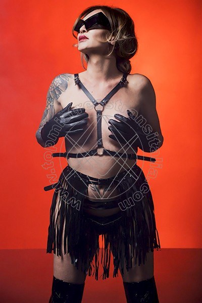 Foto 12 di Lady Valeria mistress transex Treviso