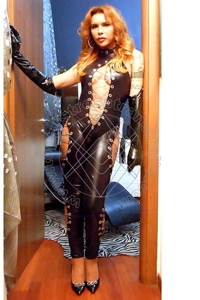 Foto 2 di Stefania mistress trans Milano