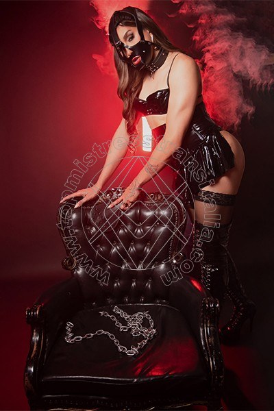 Foto hot 1 di Padrona Pamella Petrova mistress trans Torino