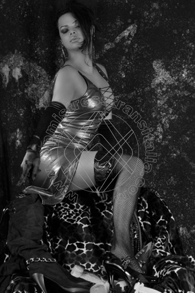 Foto 41 di Madame Fox mistress transex Firenze