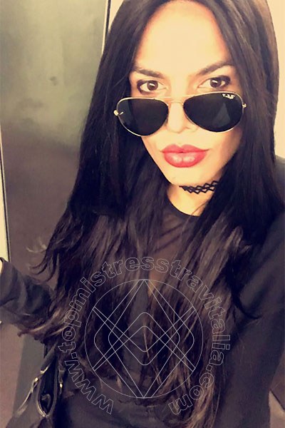 Foto selfie 2 di Padrona Sabrina Morais Internazionale Xxxl mistress transex Roma