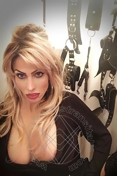 Foto selfie 40 di Regina Xena Italiana mistress trans Monza