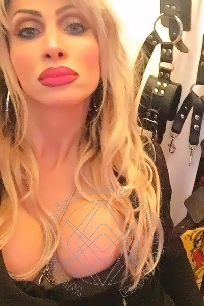 Foto selfie 165 di Regina Xena Italiana mistress trans Monza