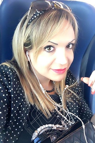Foto selfie di Lady Mony mistress transex Asti