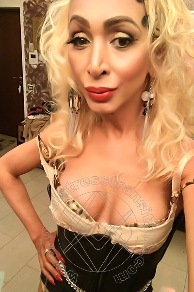 Foto selfie 33 di Lacroix Lumiere mistress trans Roma