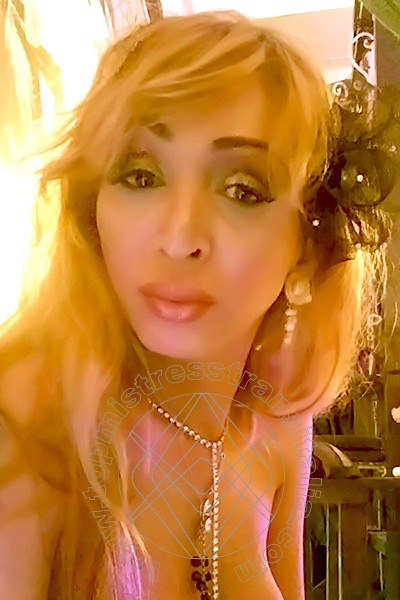 Foto selfie 48 di Lacroix Lumiere mistress trans Roma