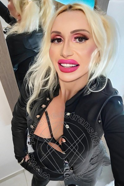 Foto selfie di Mistress Kyara mistress transex Frankfurt Am Main