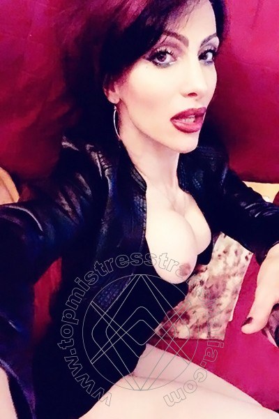 Foto selfie 205 di Regina Xena Italiana mistress trans Monza