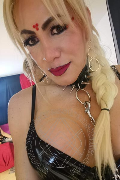 Foto selfie 1 di Mistress Laura mistress trans Arezzo