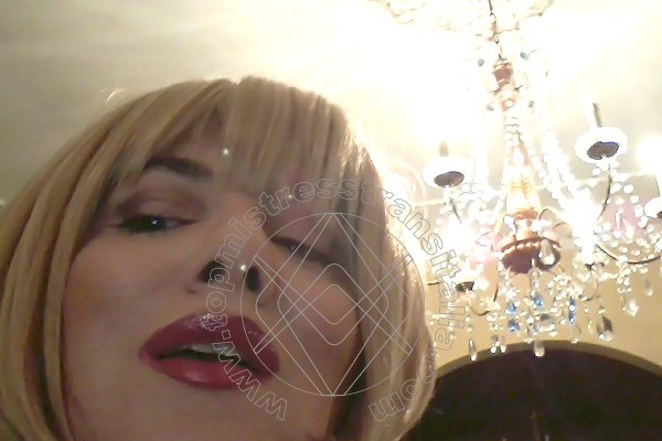 Foto selfie 15 di Padrona Gioia Schizzo Italiana mistress trans St. Moritz