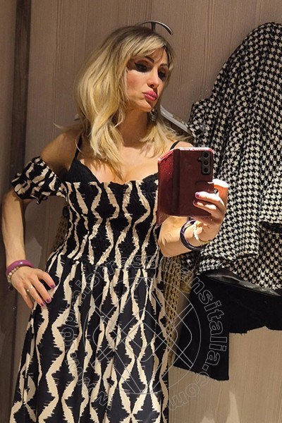 Foto selfie 115 di Regina Xena Italiana mistress trans Monza