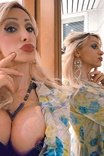 Foto selfie 112 di Regina Xena Italiana mistress trans Monza