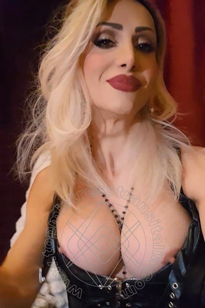 Foto selfie 92 di Regina Xena Italiana mistress trans Monza