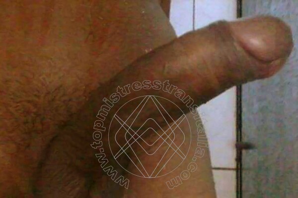 Foto selfie hot di Desia mistress trans Caltanissetta