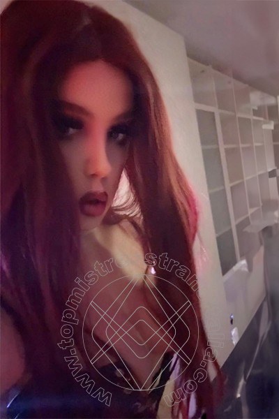 Foto selfie di Mistress Occhi Blu mistress trans San Benedetto Del Tronto