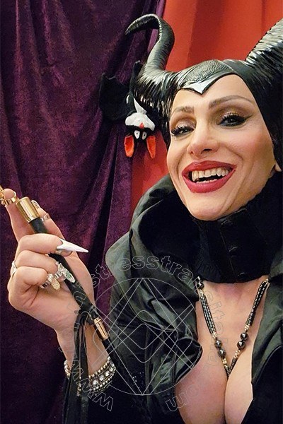Foto selfie 61 di Regina Xena Italiana mistress trans Monza