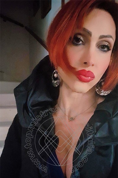 Foto selfie 11 di Regina Xena Italiana mistress trans Monza